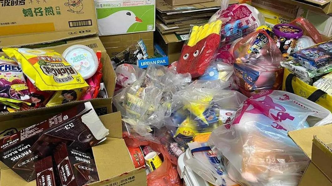 人妻不滿尪沉迷夾娃娃機狂噴錢　網見海量戰利品搖頭：成癮了
