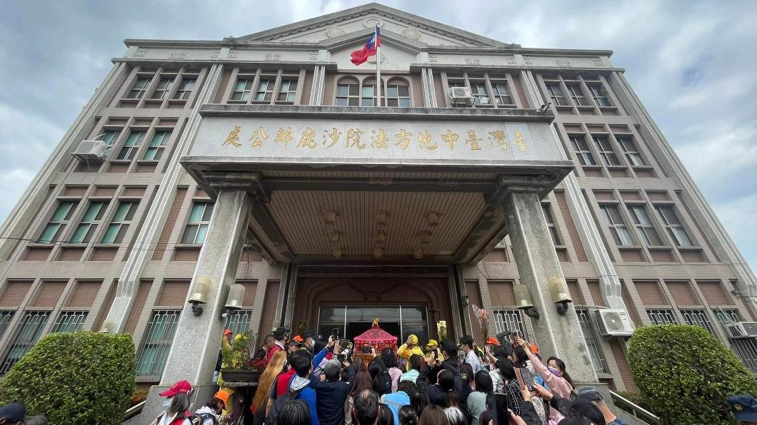 白沙屯媽祖19日中午已抵達台中市沙鹿區。（圖／翻攝自白沙屯拱天宮臉書）