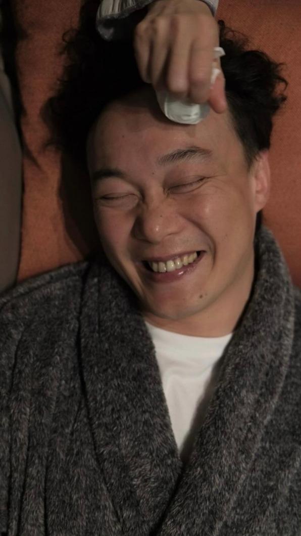 陳奕迅演唱會撞到頭。(圖/翻攝自陳奕迅IG)