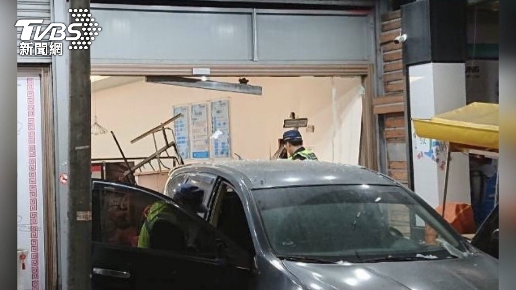 輸百萬懷疑店家詐賭!高雄3男開車撞進店 「這動作」獲判無罪