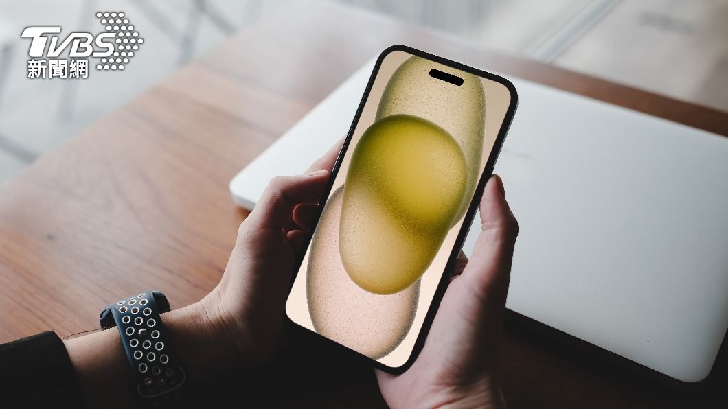 iPhone17超大外觀改變!傳「蘋果Logo將更換位置」