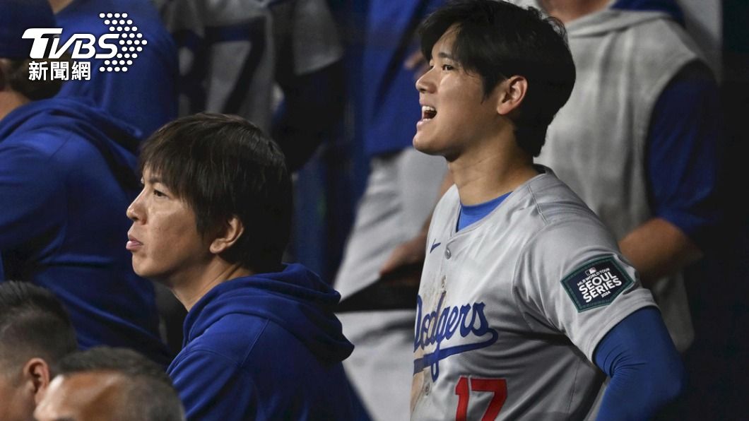 大谷翔平與水原一平在鏡頭前時常同框,使得水原在球迷之間也有高人氣。(圖/達志影像美聯社)
