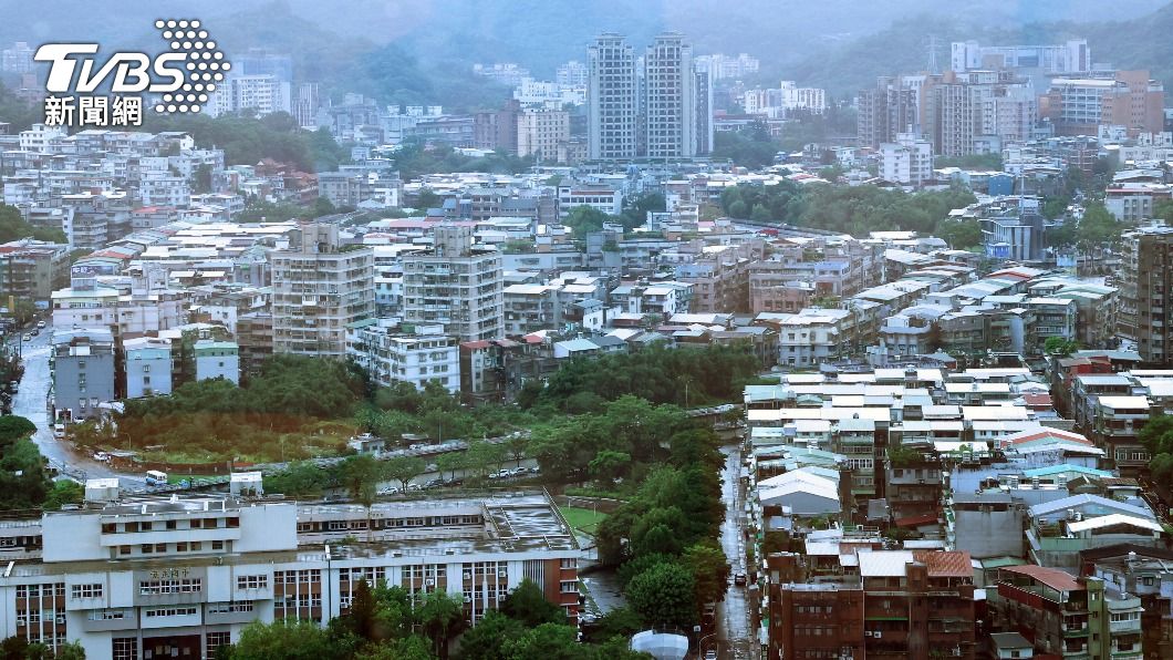 房貸族哭了!央行突升息半碼 貸千萬「每年多繳7572元」