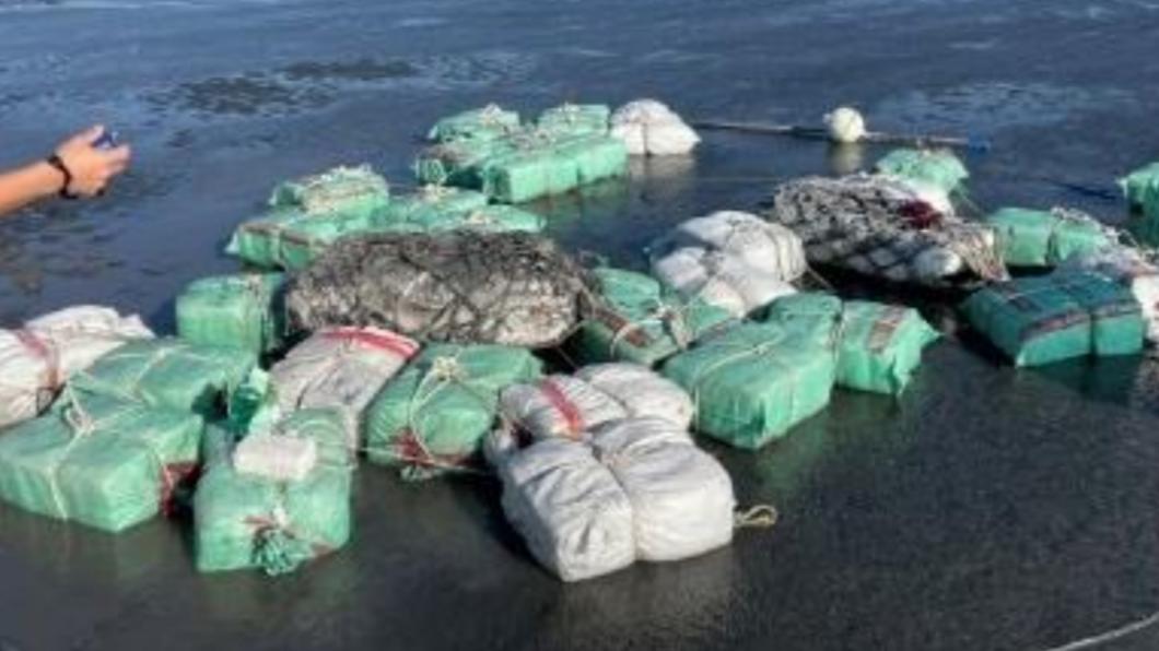 10億毒品擱淺彰化外海!毒梟挑總統大選日走私 千公斤K毒畫面曝