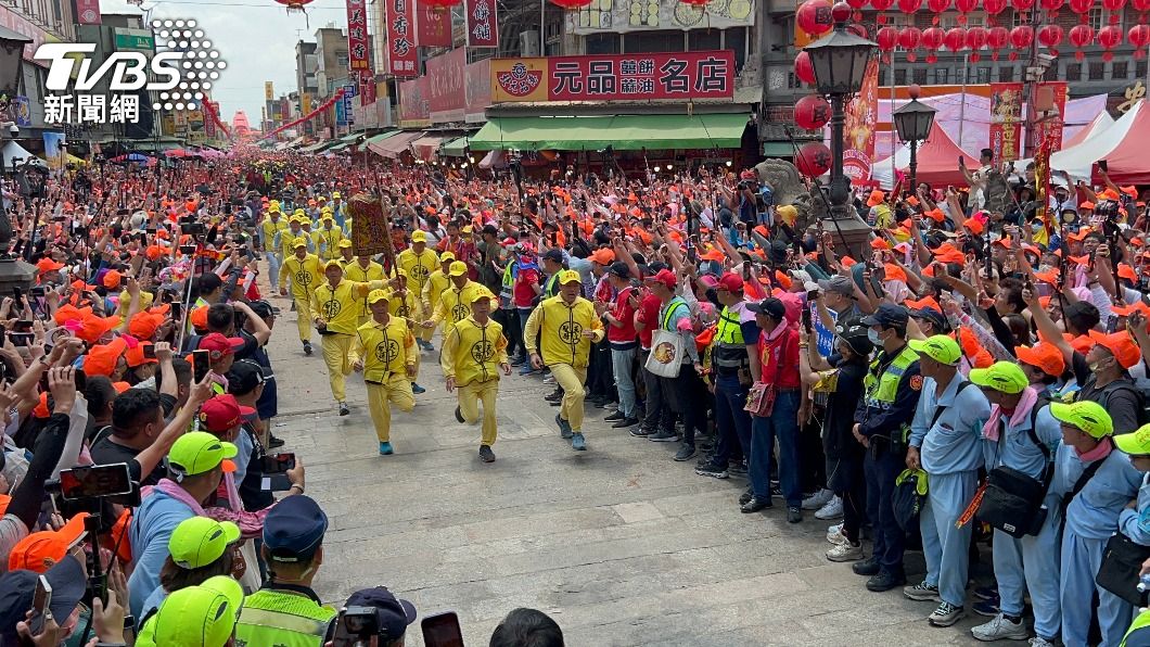 白沙屯媽祖抵達北港朝天宮。(圖/北港朝天宮提供)