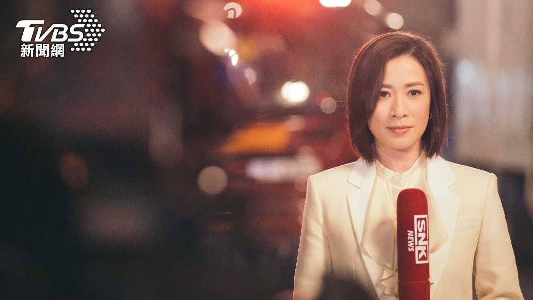 《新聞女王》火災重頭戲來真的!佘詩曼「推下屬入火坑」成罪人