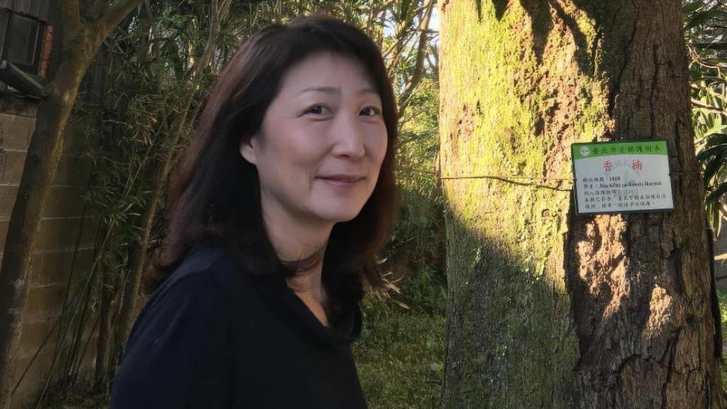 老東家滾石唱片在鄭華娟家人同意下，公開她離世消息。（圖／翻攝自滾石唱片臉書）