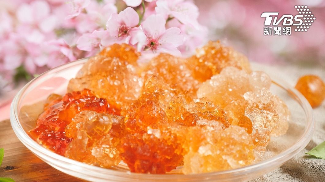 平民燕窩!中醫曝「桃膠」7好處 熬夜、更年期族群超適合吃