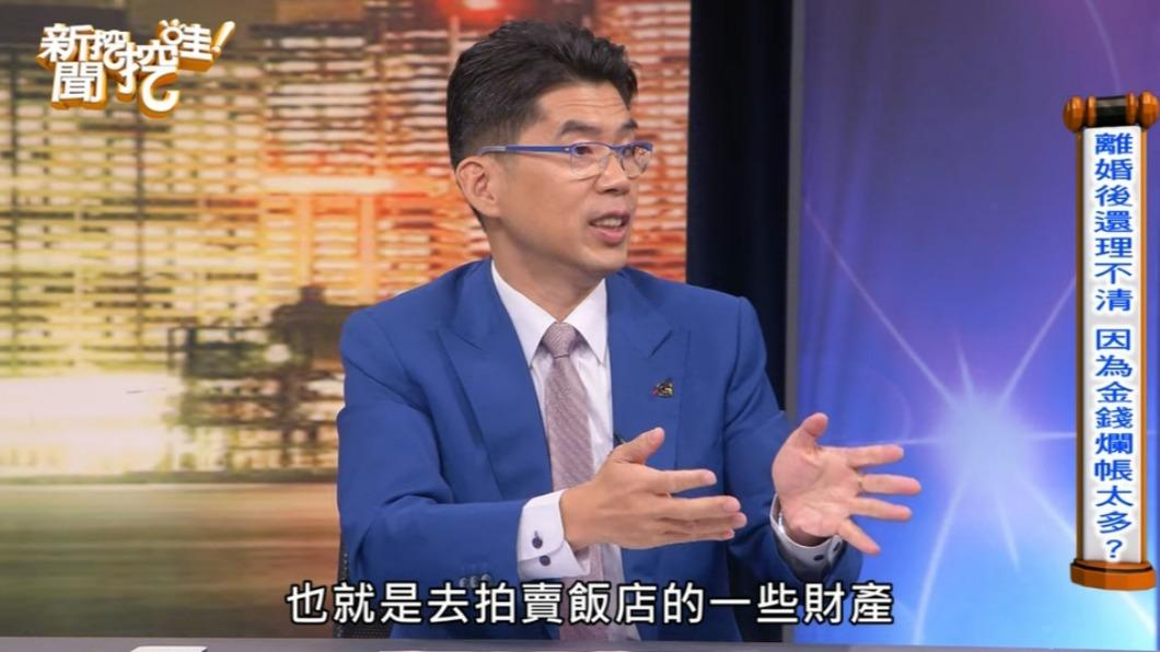 律師蘇家宏認為S媽可反其道而行。(圖/翻攝自新聞挖挖哇YouTube)