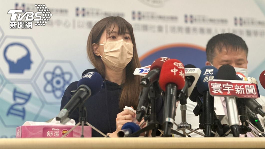 死者女兒受訪。(圖/TVBS)