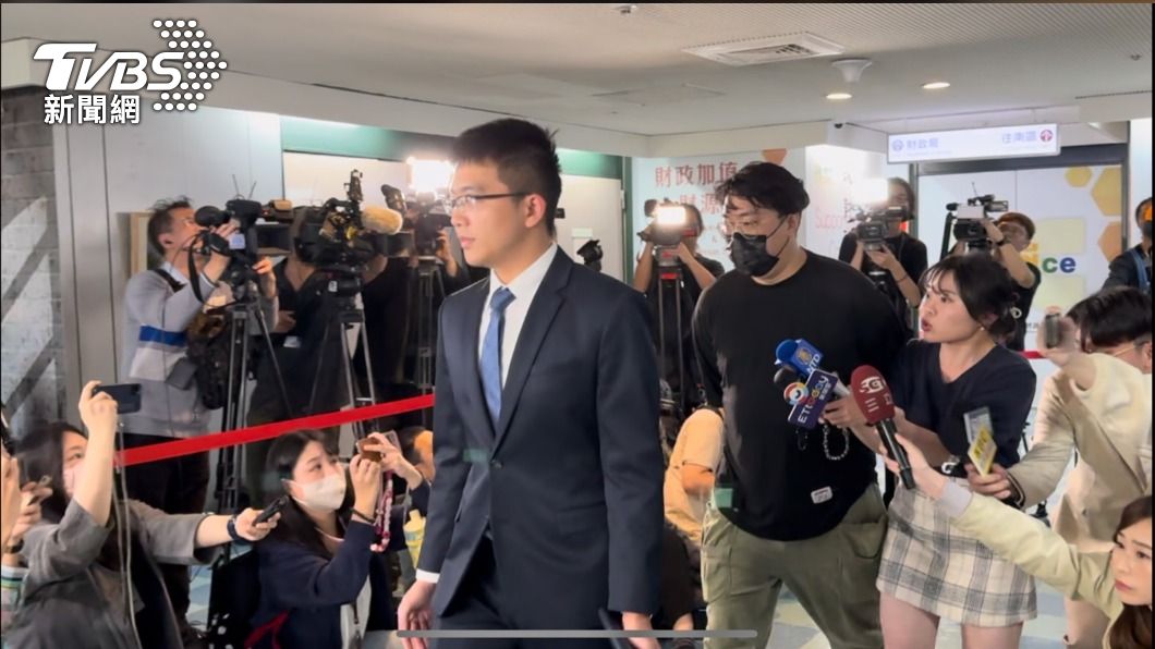 寶林茶室中毒案續燒! 負責人黎仿軒「壓線現身閉門會議」