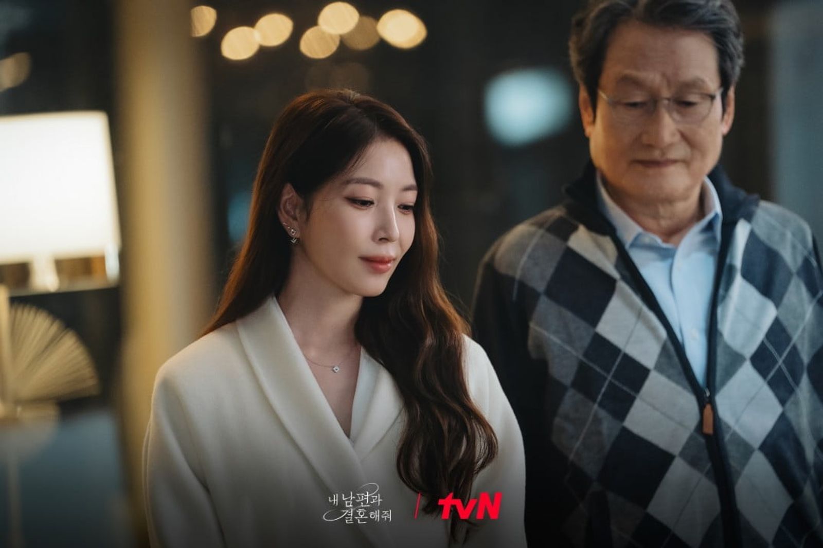BoA寶兒在《請和我的老公結婚》飾演男二的未婚妻。(圖/翻攝自劇照)