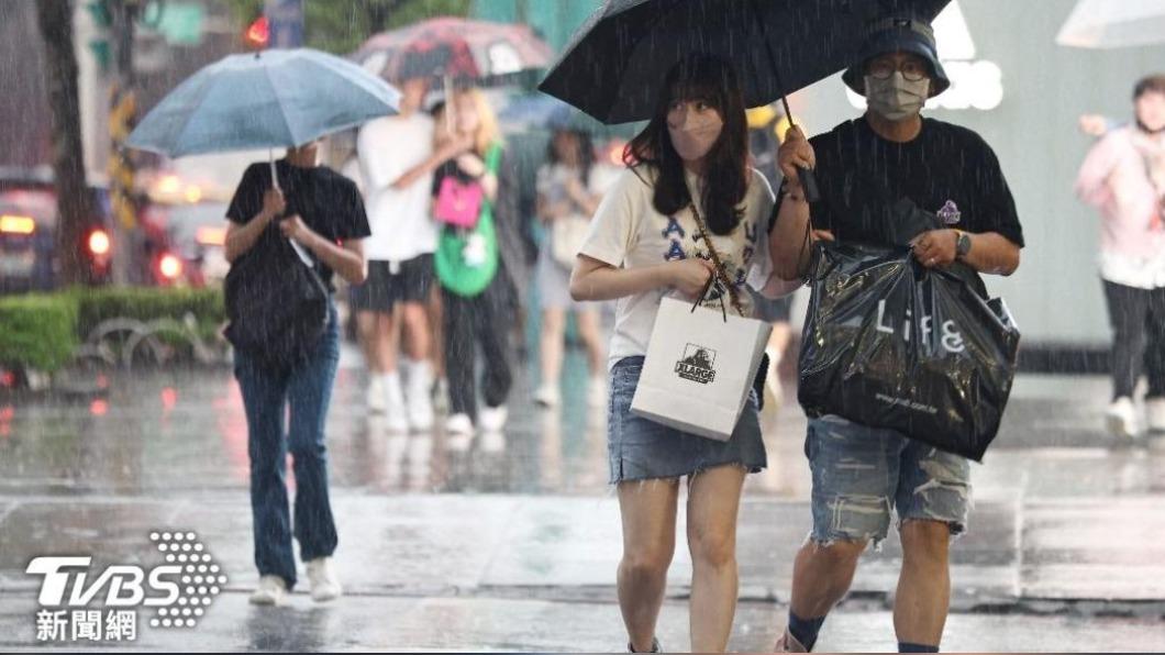 雨彈來襲!對流雲系旺易有短時強降雨 這縣市「大雨特報」