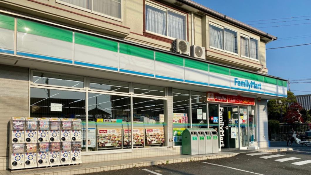 日本全家店員深夜被砍脖濺血　女嫌不識被害人落網曝：被逼到絕境