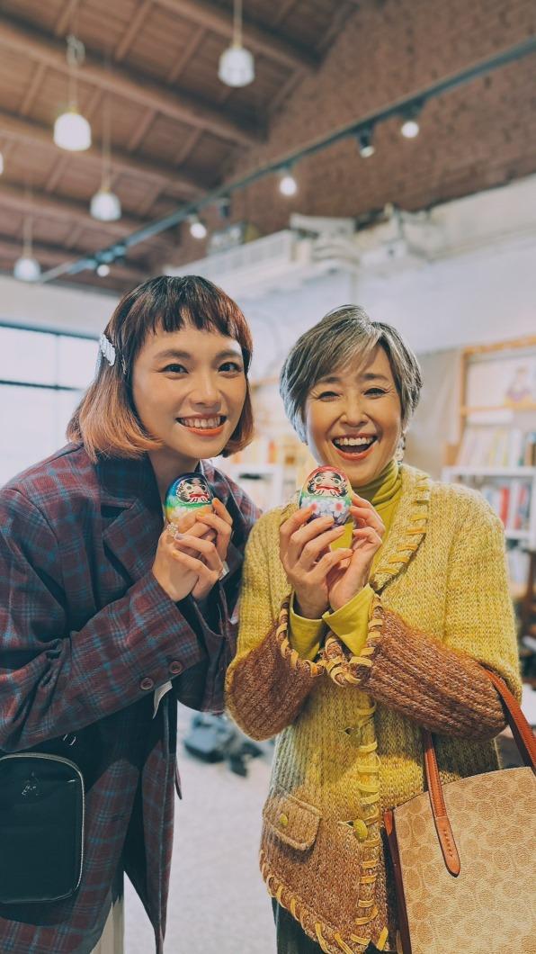 吳蓓雅跟竹下景子合作。（圖／吳蓓雅工作室提供）