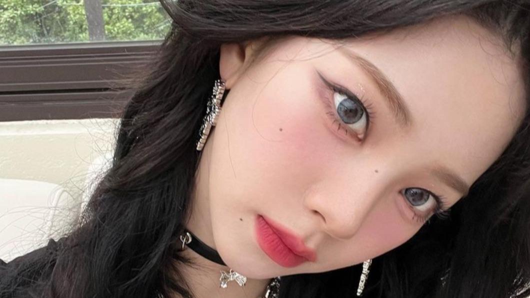 山根部位的痣就是苦情痣。(圖/翻攝自IG@katarinabluu)