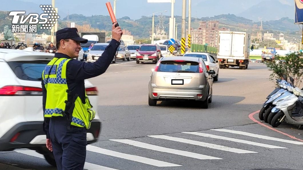 清明連假遊台中山城避車潮 東勢警分局曝不塞車撇步