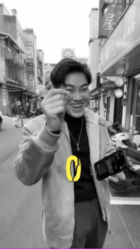 但自嘲留言區發情人數應該是0。(圖/翻攝自Joeman IG)