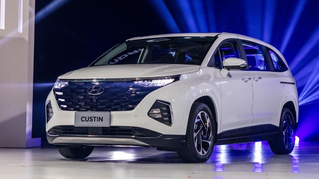 新年式Custin上市!入門車型「取消天窗」降價3萬