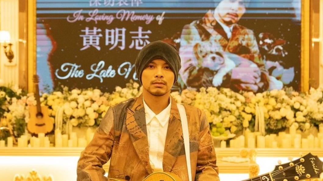 黃明志凌晨現身!「多次進醫院急診」不是開玩笑 告別式真相曝
