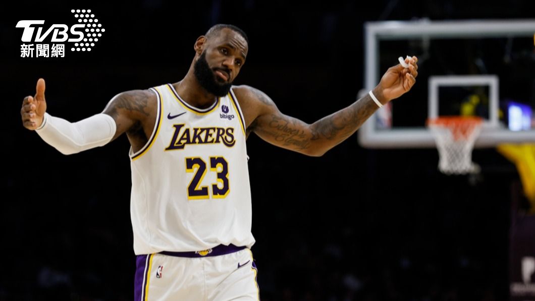 NBA/轉型三分射手?詹姆斯喊「我怎樣都能得分」:不用靠外線