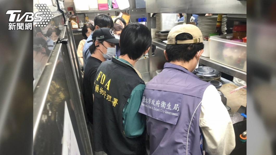 寶林廚師手驗出米酵菌酸 醫曝洗手不易清3原因 、懷疑砧板是地圖砲