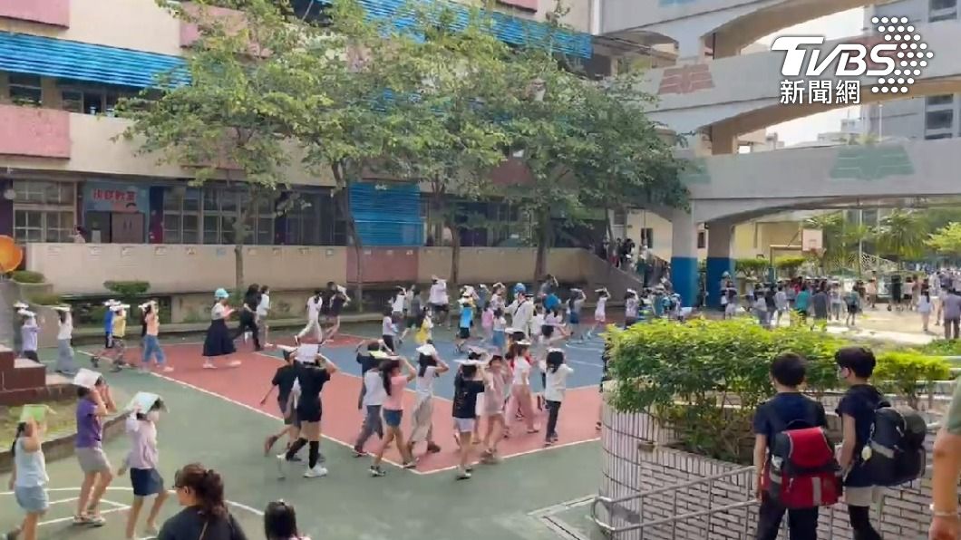 3日地震北市陸續有學校宣布停課。（圖／北市教育局提供）