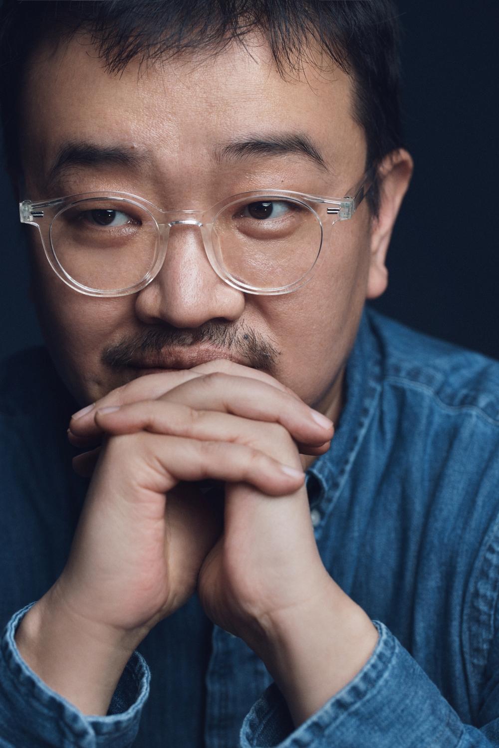 延尚昊不斷思考原版《寄生獸》的魅力，也希望能在韓版中重現。（圖／Netflix提供）