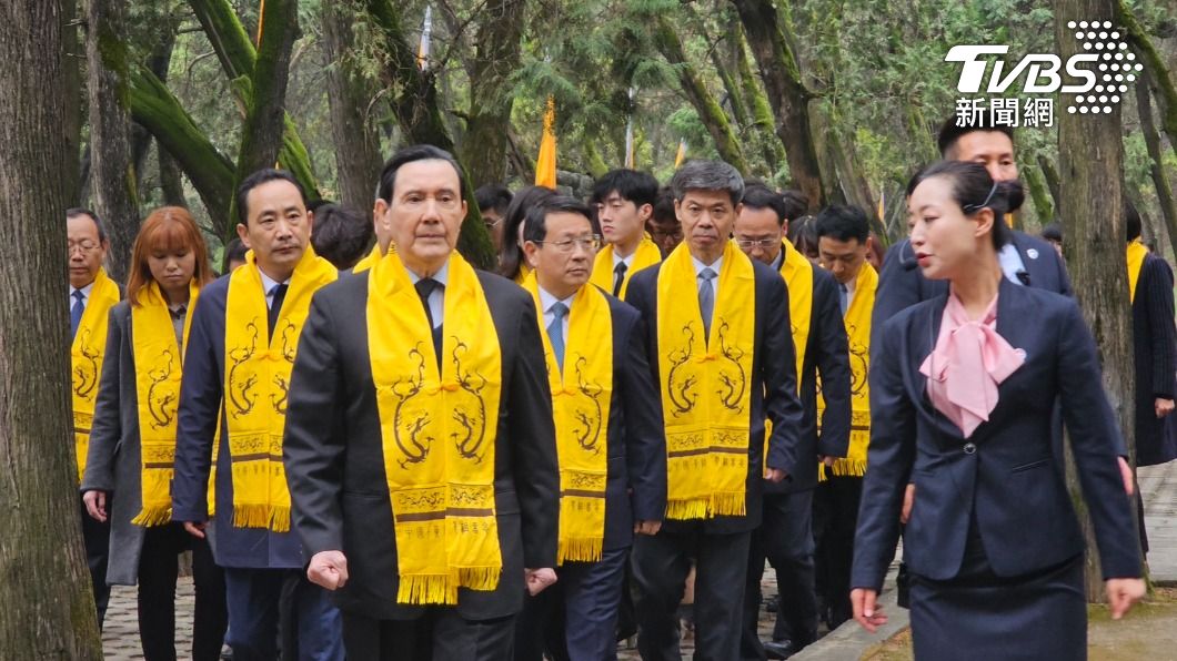 馬英九又哽咽了！祭黃帝陵：台灣人要牢記身為炎黃子孫驕傲