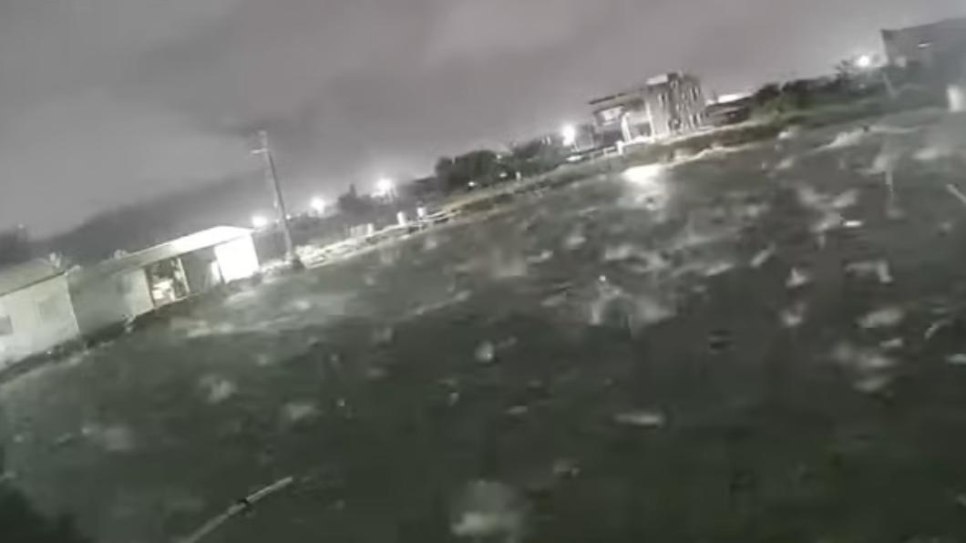 花蓮地震/餘震又來炸異相!千隻虱目魚「集體炸開」暴斃亡 驚悚全都錄