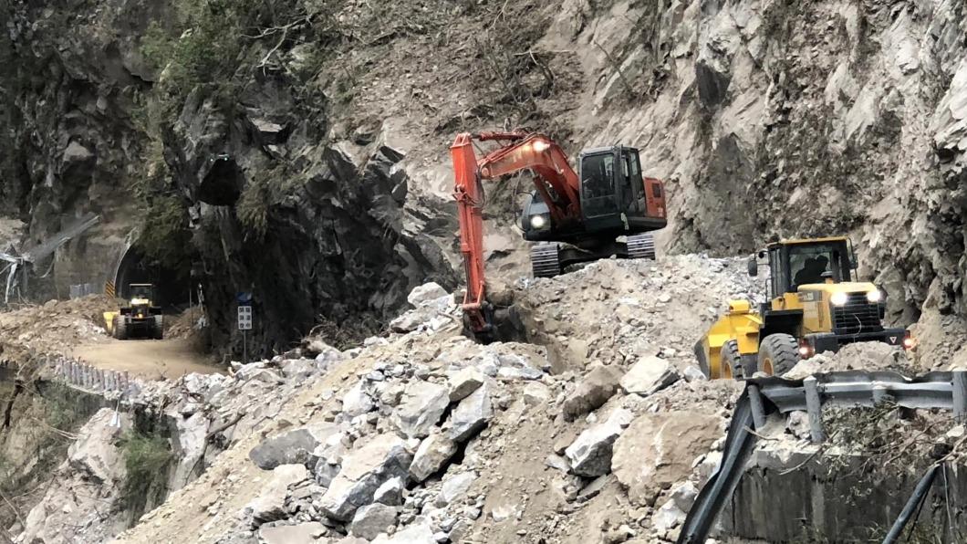 搶通了敢走嗎?太魯閣內「宛如戰場」 中橫公路推進情況曝
