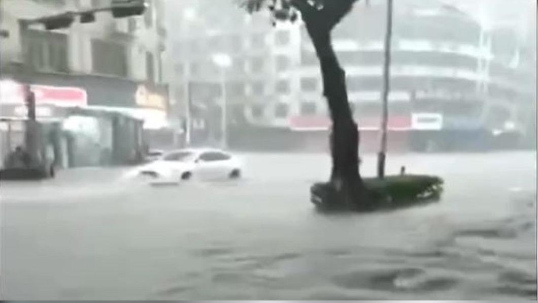 清明雨彈襲華南！珠江流域現史上最早洪水　44年最大流量