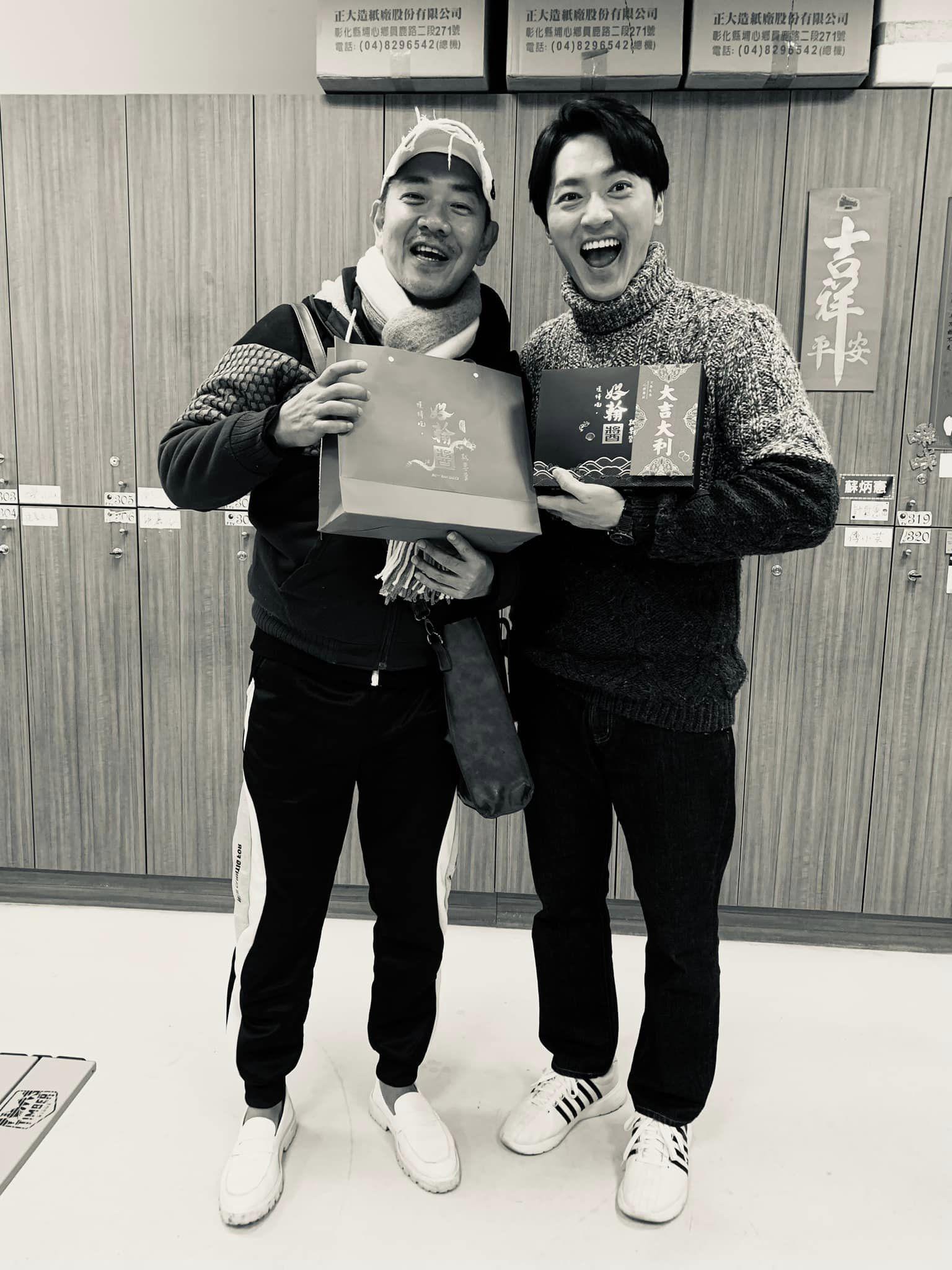江俊翰留言鼓勵馬俊麟,「兒子加油,柳暗花明又一村。」(圖/翻攝自馬俊麟臉書)