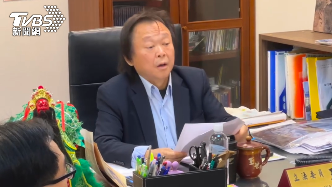轟黃子佼「十惡不赦人神共憤」！王世堅出手了　找法務部談修法