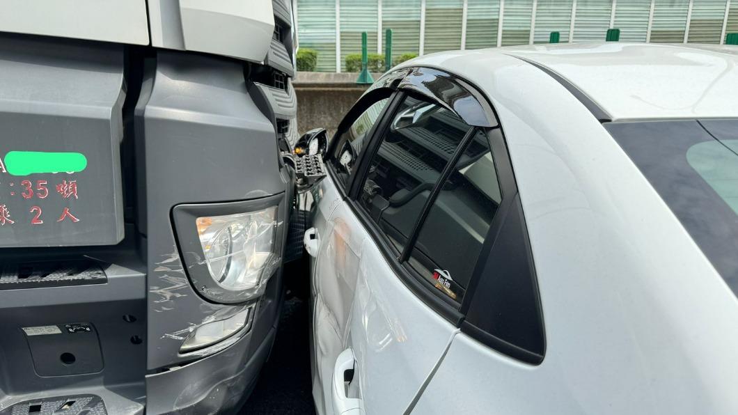 林吟蔚車禍。(圖/經紀人提供)