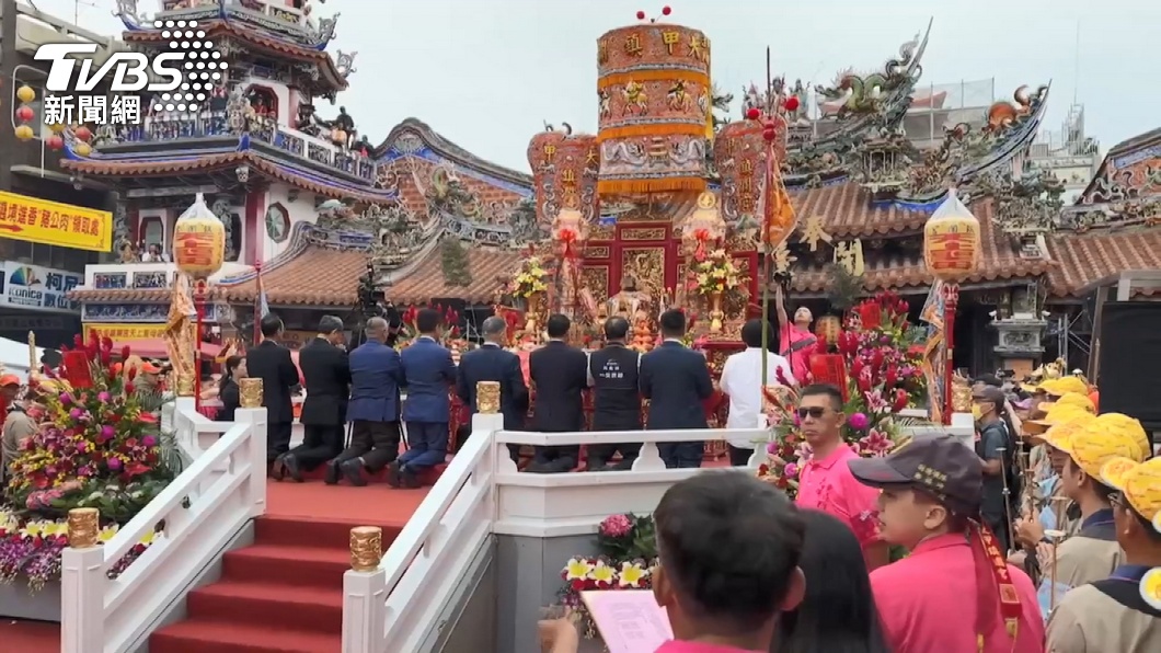 繞境進入下半場!奉天宮祝壽大典後開葷 大甲媽深夜回駕