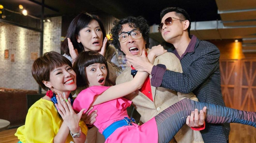 王瞳恢單被催婚!穿五顏六色約會全被拍 「相親對象」超意外