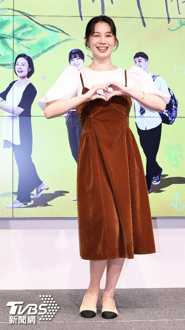 許乃涵劇中遭丈夫家暴,處境艱辛。(圖/張哲鳴攝)