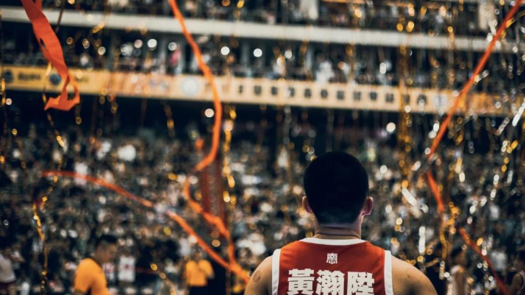 HBL/跟神岡柯瑞鬥牛!MVP和素人對決 贏球拿5箱餅乾
