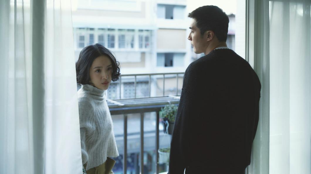 賀軍翔(右)與林依晨即將因婆媳問題衍生一場風暴。(圖/公視、MyVideo提供)