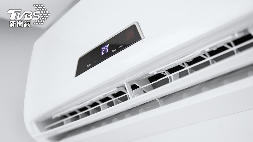 冷氣開吹!電費漲「到底怎麼省」 內行授1招:冷到蓋被