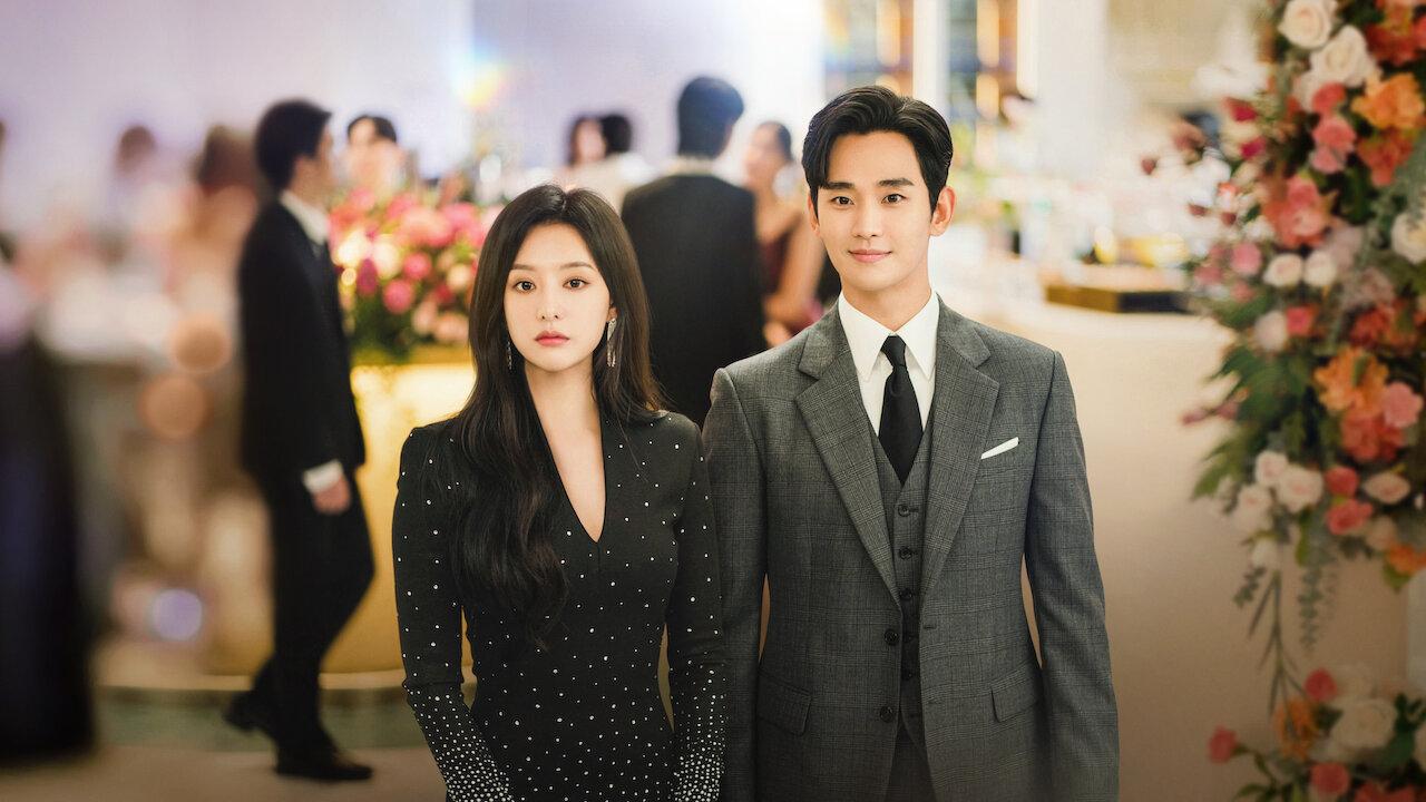 金智媛和金秀賢在《淚之女王》劇中相愛相殺。(圖/翻攝自Netflix官網)