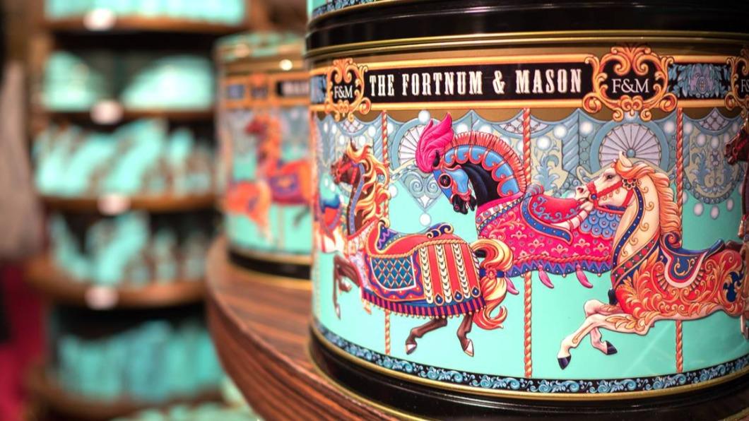 英國「福特納姆&瑪森」旗下的特有品牌紅茶具有優雅純熟風格。(圖/Shutterstock提供)
