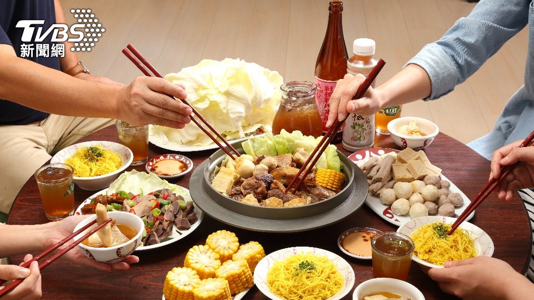 外國人親睹台灣「用餐這幕」直讚治安好!一票笑:最美風景