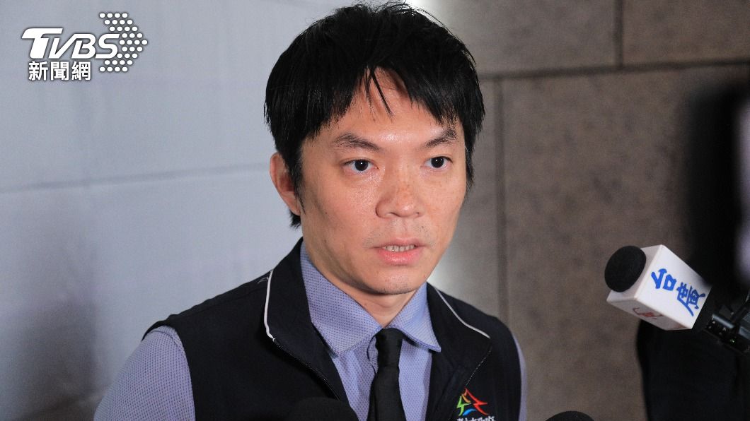 台中市法制局長李善植指出,目前共有9位消費者申訴。(圖/TVBS)