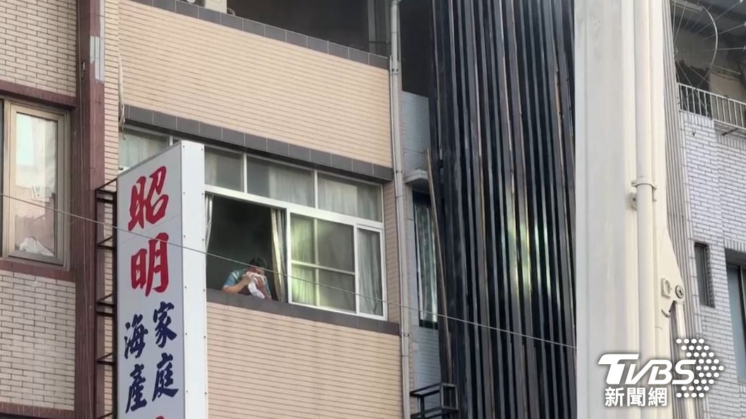 快訊／高雄必比登名店「昭明腳庫飯」火燒　老闆困3樓嗆傷送醫