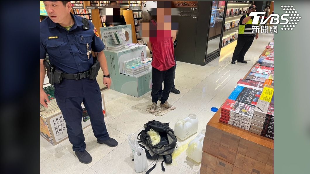 台中男勤美潑油欲縱火!被逮卻「不時傻笑」遭收押 犯案動機曝