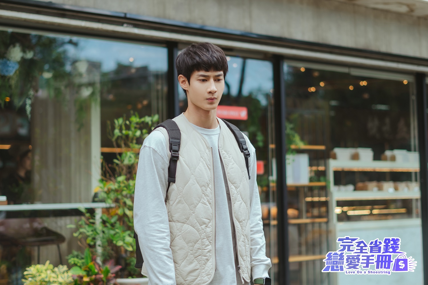 黃柏峰默默關心同事陳語安。(圖/TVBS)