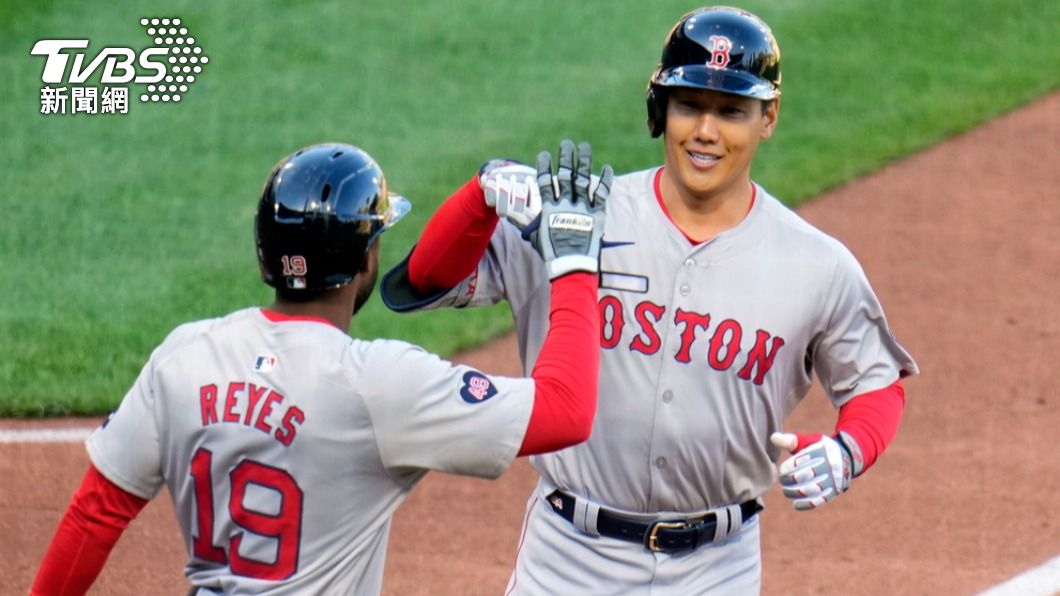 MLB/日本小巨人醒了!吉田正尚「猛打賞」開轟 紅襪喜收2連勝