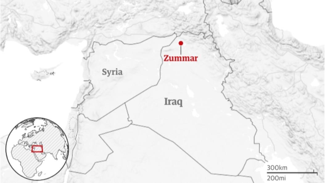 火箭彈從伊拉克北部近城鎮祖馬爾(Zummar)朝美軍駐敘利亞東北部的卡拉布吉爾軍事基地(Kharab al-Jir base)發射。(圖/翻攝自路透社)